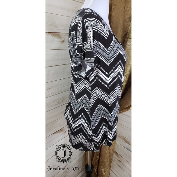 SOLD - Picture 2 of 6